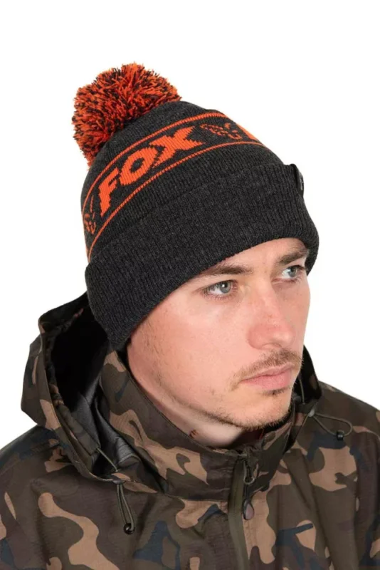 Alacsony ár Fox Collection Bobble Beanie Black Orange bojtos téli sapka