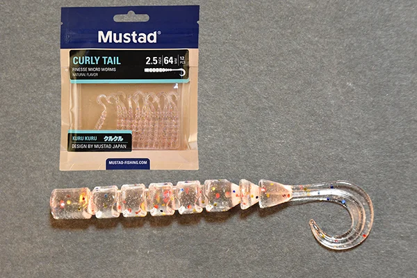 Prémium MUSTAD AJI CURLY TAIL 2.5 MELI MELO 12DB/CSOMAG