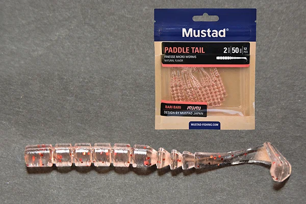 MUSTAD AJI PADDLE TAIL 2 UV CLEAR RED GLITTER 12DB/CSOMAG Expressz kézbesítés