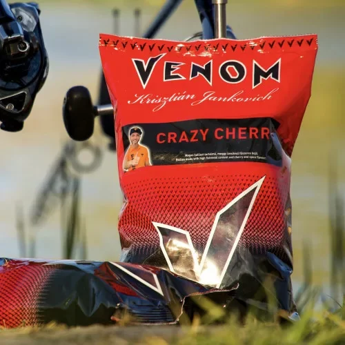 Vedd meg online Feedermania - Venom Boilie 24mm Crazy Cherry