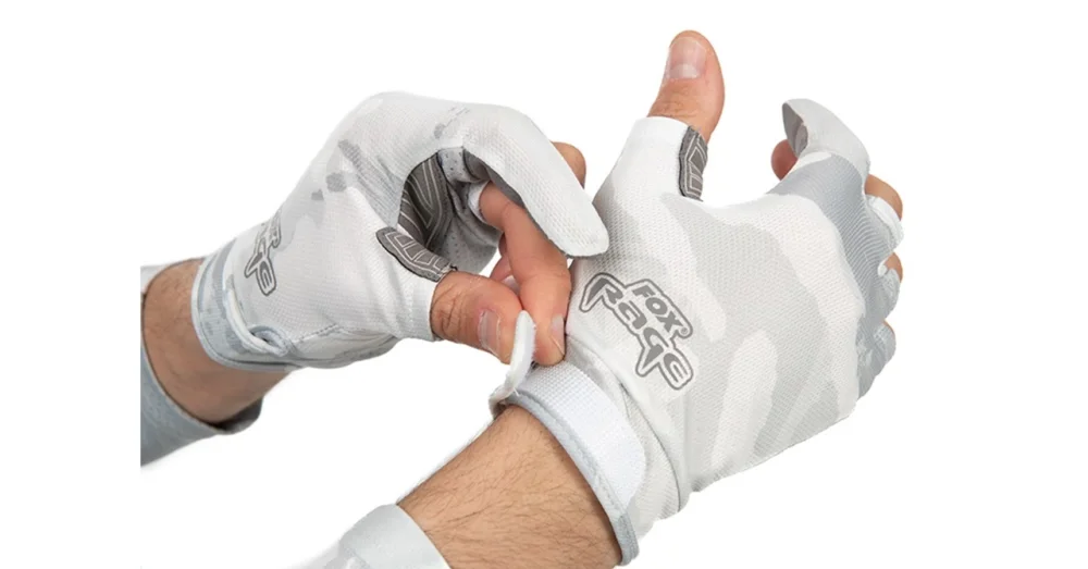 Legnépszerűbb FOX RAGE UV GLOVES UV ÁLLÓ PERGETŐ KESZTYŰ